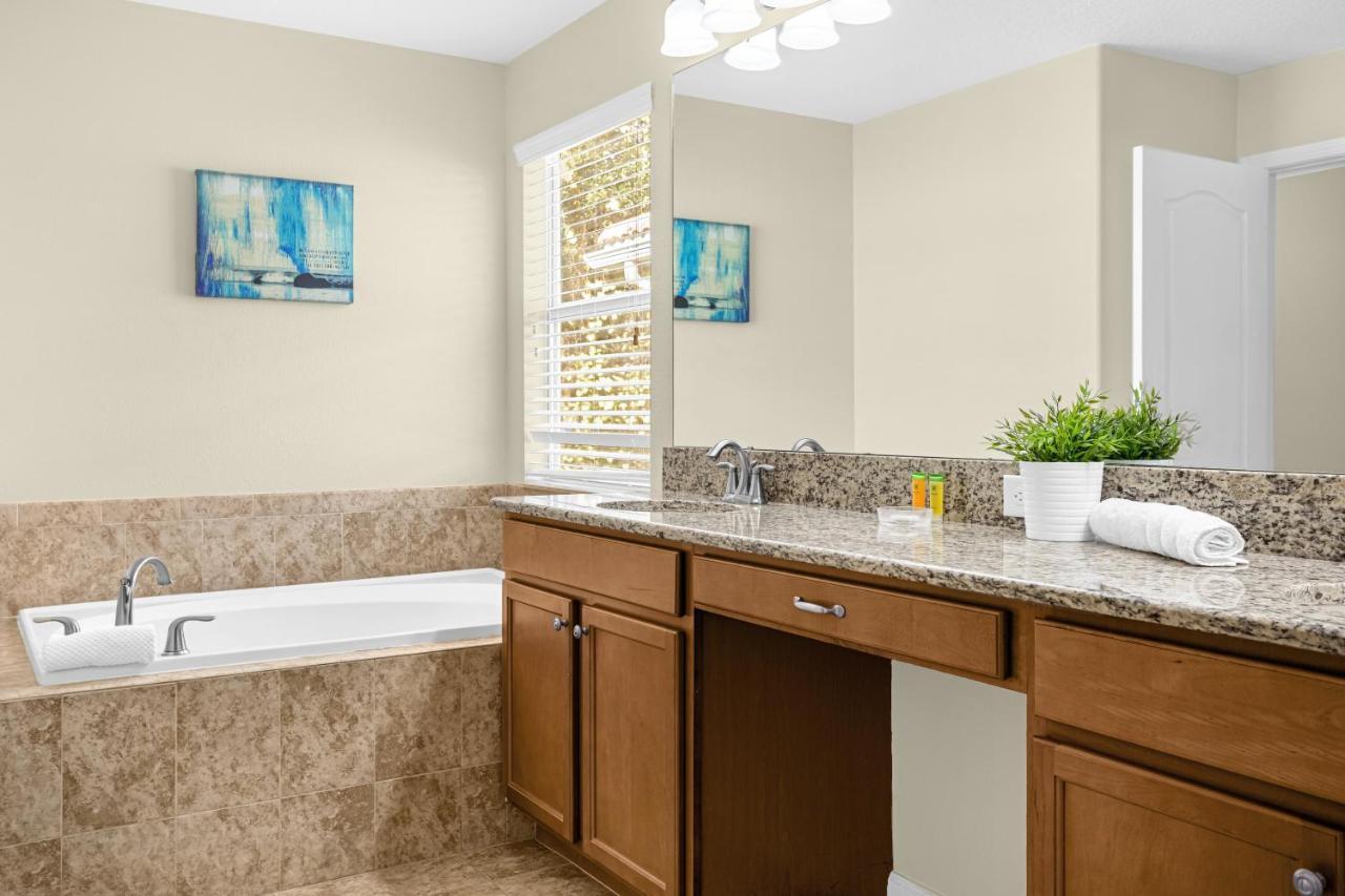 Light Yellow Home Lift Your Mood Near Disney 5Beds Kissimmee Extérieur photo